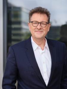 Prof Fred Harms